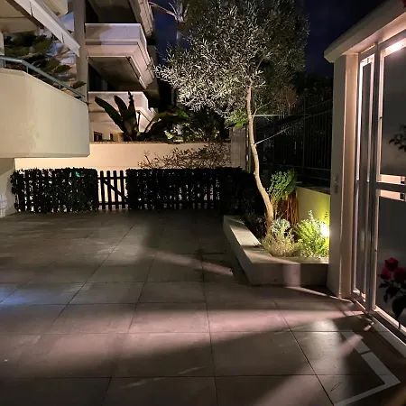 Bright, Cosy Studio Close To Glyfada Beach & Center Athens Exterior photo
