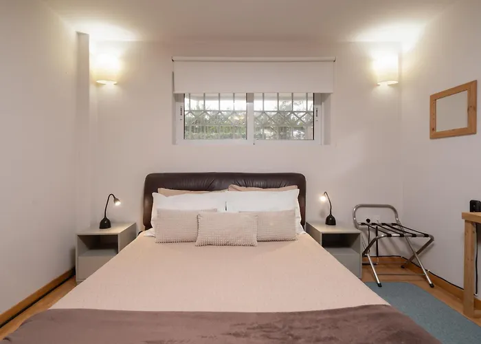 Bright, Cosy Studio Close To Glyfada Beach & Center