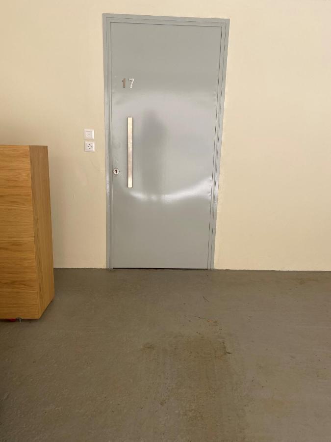 Bright, Cosy Close To Glyfada & Center *